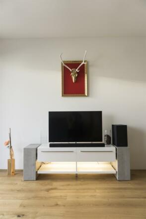 TV mit Soundbar