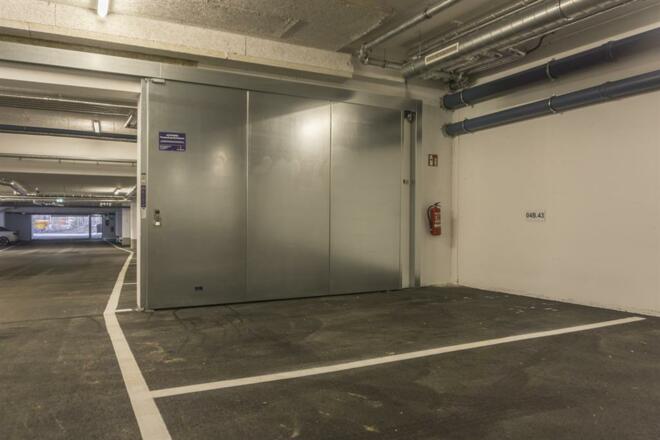 Tiefgaragen Parkplatz