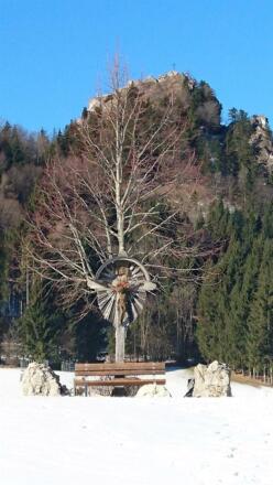 Lospichl Wetterkreuz mit Nockstein