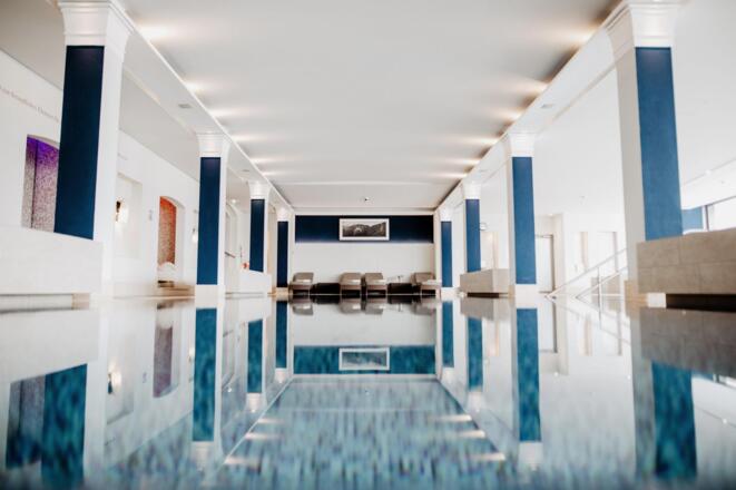 Indoor Pool_Patrick Langwallner