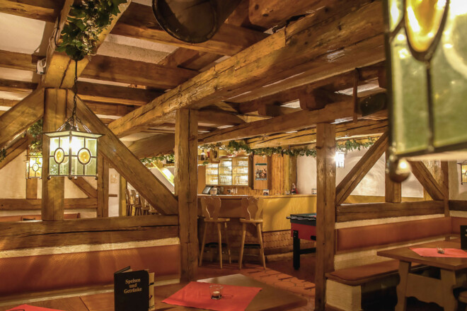 Kellerbar Holzwurm