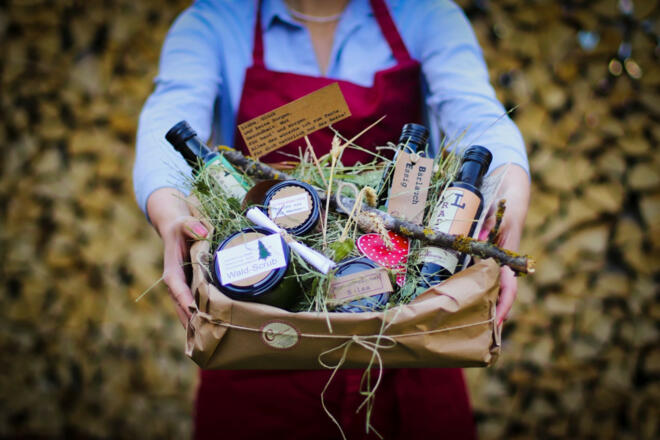 liebevoll zusammengestellte Geschenkkörbe vom Carlbauer-Hof in Kelheim