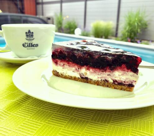Desserts am Pool