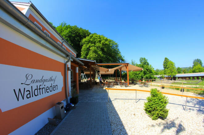 Landgasthof Waldfrieden Bad Abbach - Außenansicht