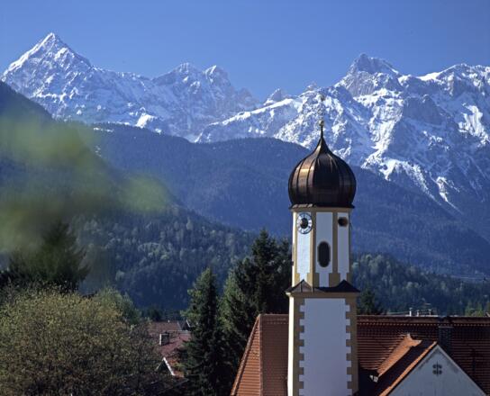 Kirche St. Jakob in Wallgau Sommer