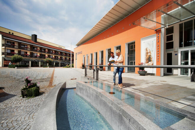 Kurhaus und Kurplatz Bad Gögging_