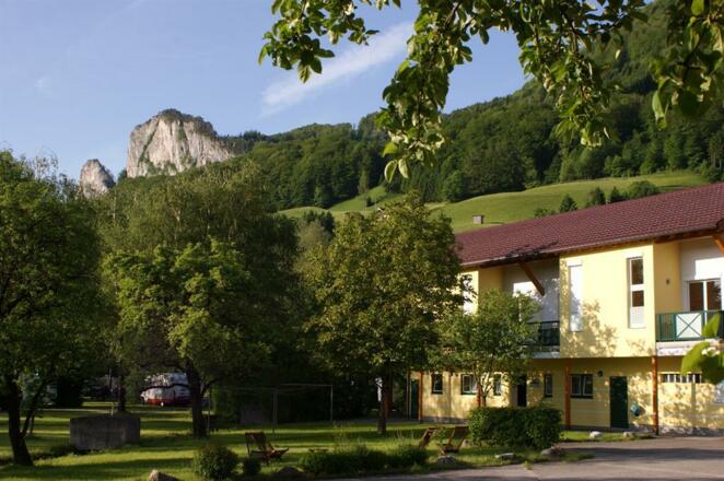 Serviced Apartments / Boarding House