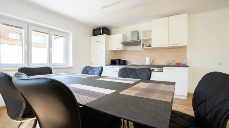 Doppelzimmer mit Einzelbetten der \"Modernen Ferienwohnung mit Ausblick\"