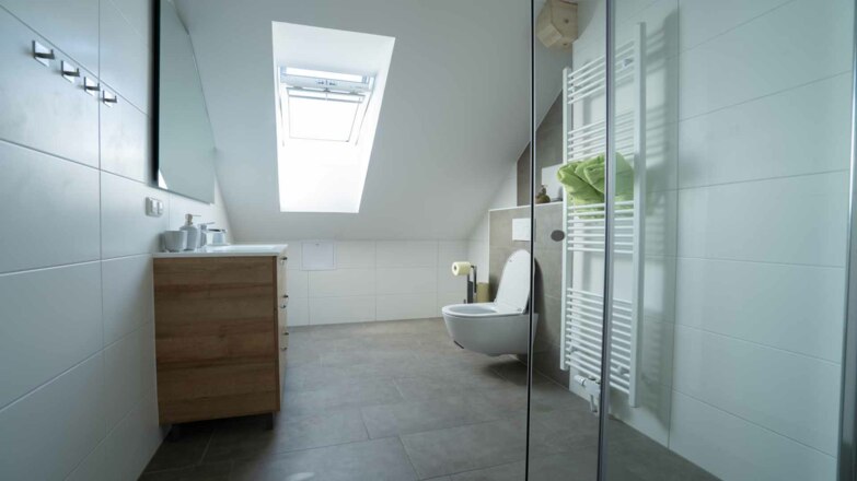 Dreibettzimmer der \"Moderne Ferienwohnung mit Ausblick\"