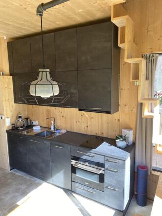 86EB1B93-9655-42D3-8D8D-B5D65AF2A581