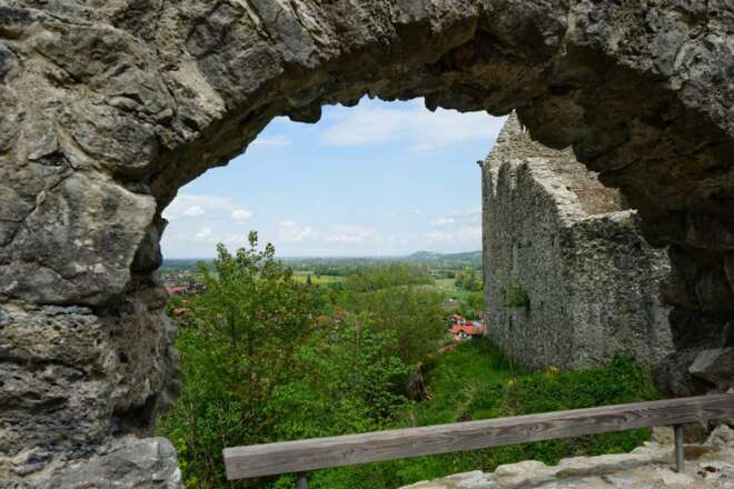 Überreste der Burg Falkenstein
