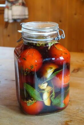 Eingelegte Tomaten nach altem Hüttenrezept