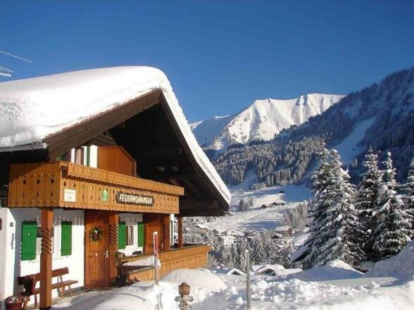 Landhaus im Winter