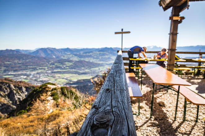 Die Terrasse der Toni Lenz Hütte