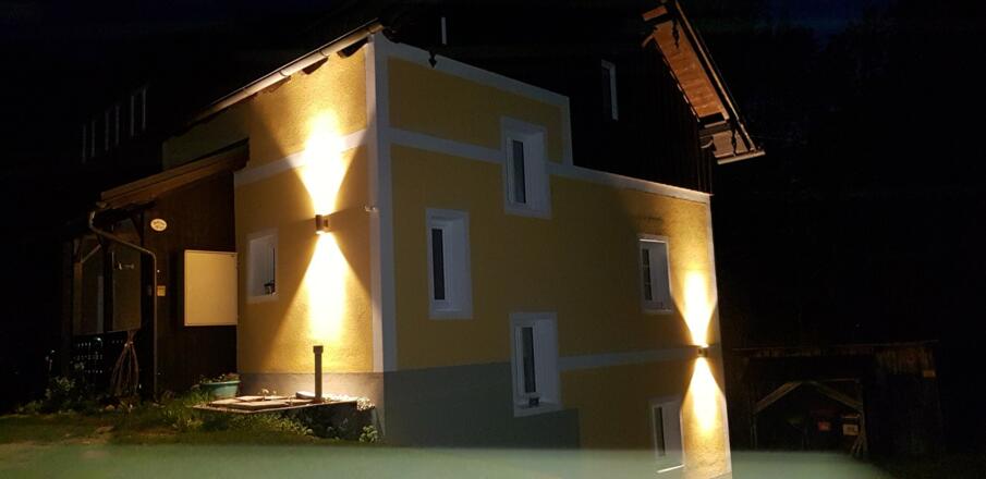 FH Kopriwa bei Nacht