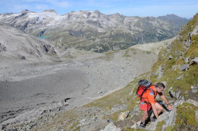 Die letzten, steileren Meter ins Kapruner Törl, über der Schuttleiche des Rifflkees