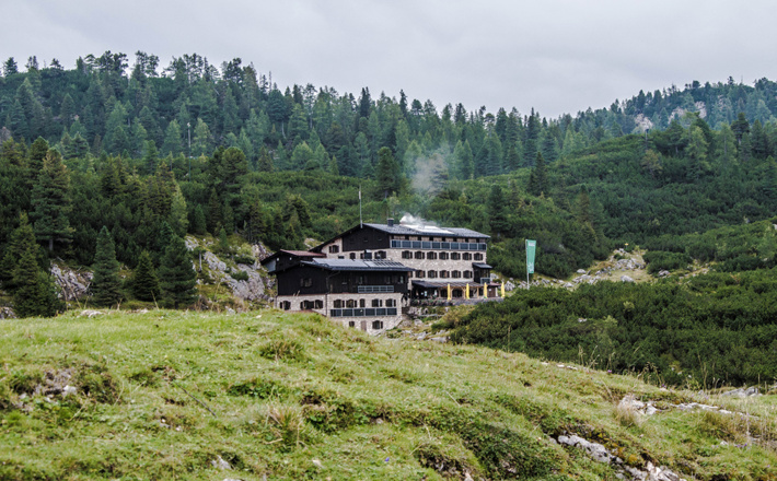 Die Neue Traunsteiner Hütte