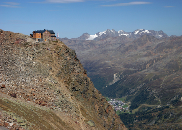 Ramolhaus, im Hintergrund Obergurgl