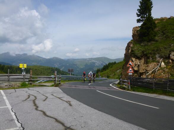 Radfahrer auf der Nockalmstraße