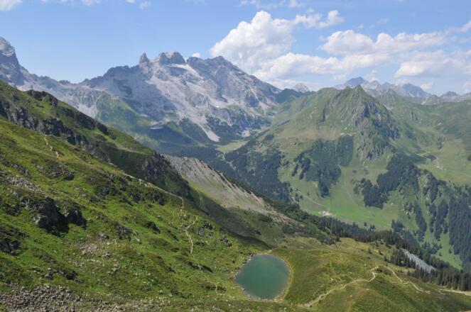 Mittagspitzsteig, Blick auf die Drei Türme