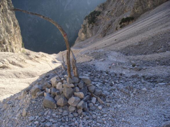 Die Bettelwurfreiße, letztes Teilstück vor Erreichen der Straße ins Halltal.