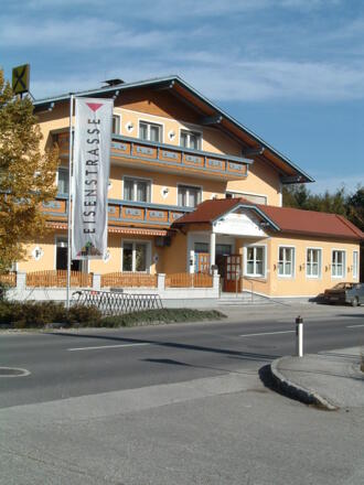 GH Leonsteinerhof
