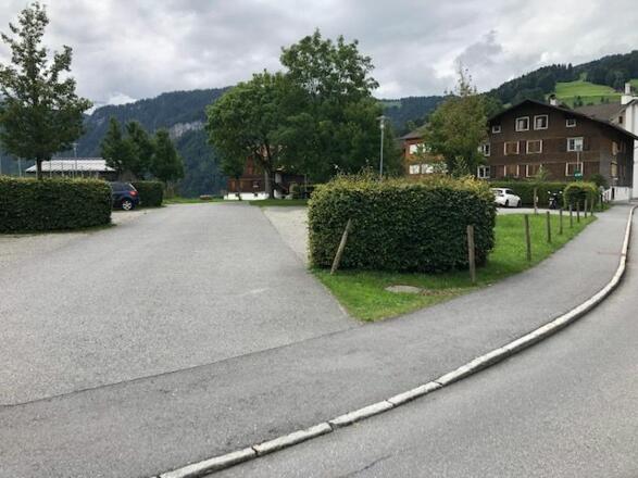 Öffentlicher Parkplatz