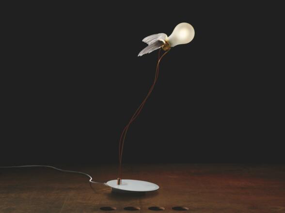 Eine Glühlampe mit Flügeln: Trotz Maurers Passion für die Glühlampe war er ein Lichtpionier, der schon früh auf LEDs setzte
