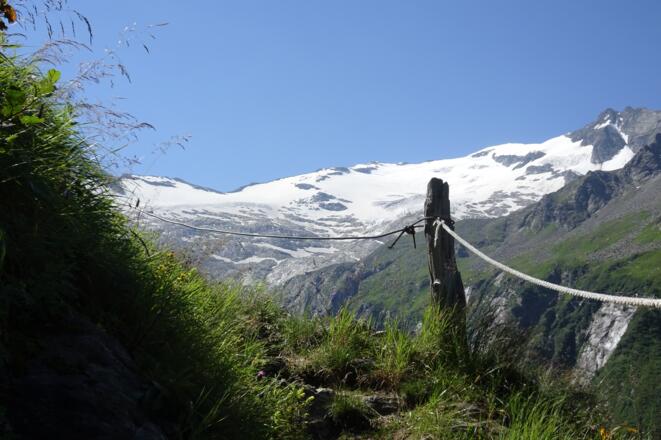 Aufstieg über die Noitroi
