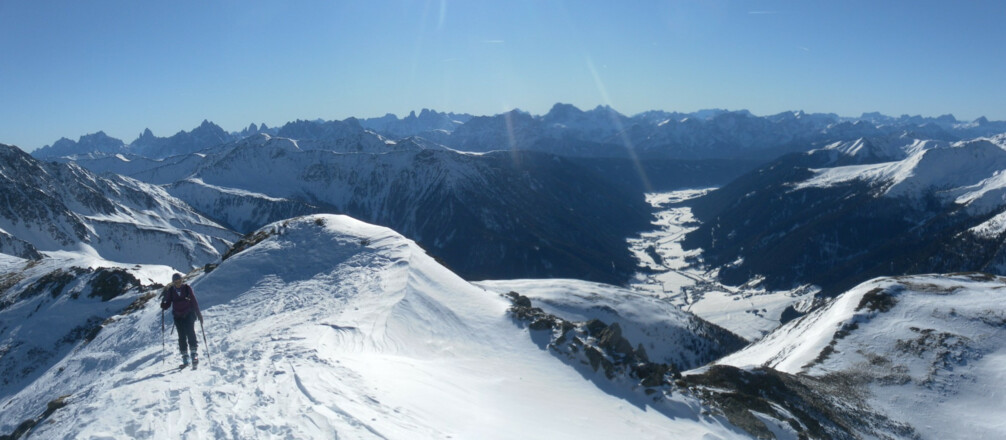 Pragser Dolomiten hinter dem Gsiestal aus dem Gipfelrücken