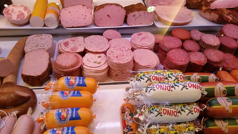 Metzgerei Hirschbichler Inzell: aus der Region für die Region