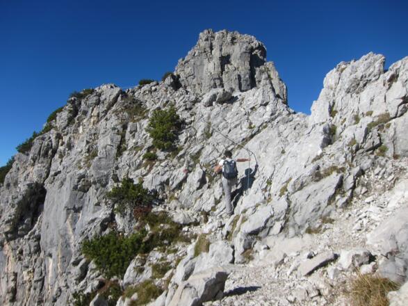 An der Grenzlinie zwischen Inntal im Süden und dem ...