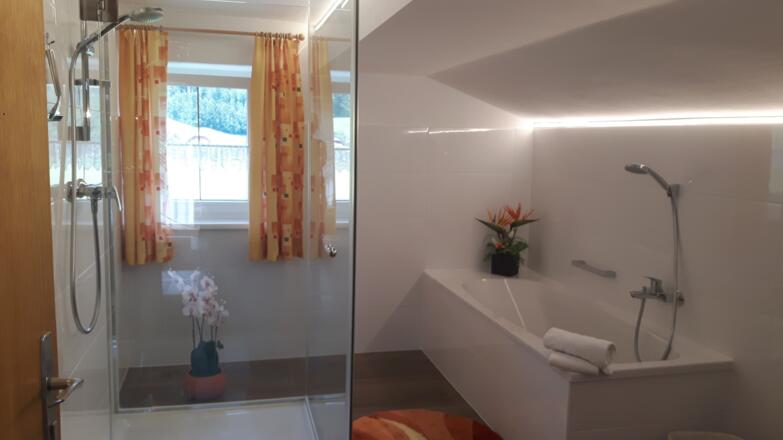 Ferienwohnung Badezimmer