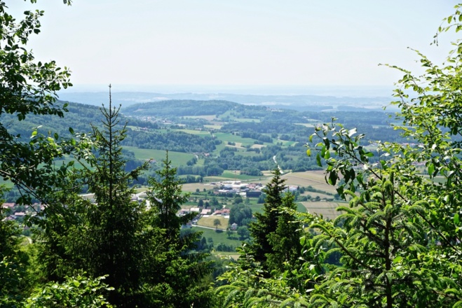 Blick vor der Abfahrt nach Sondorf nach Hunding