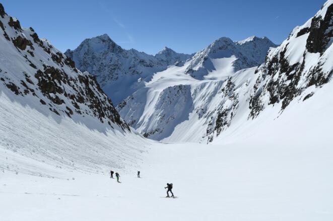 Das südseitige Kar mit dem Grüne-Tatzen- Ferner