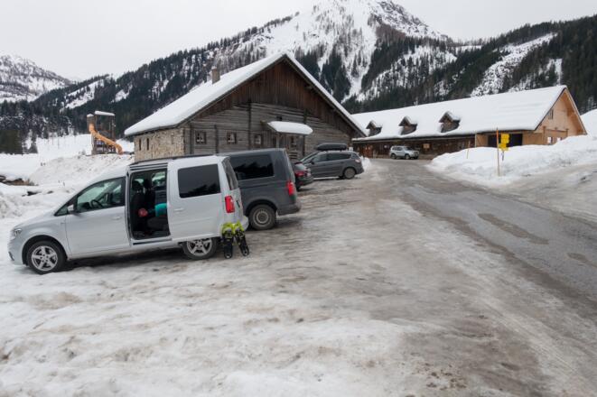 Parkplatz bei der Vordergnadenalm