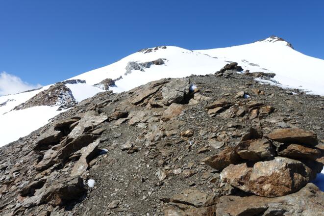 Im Übergang zum Firn beim Pkt. 3222 m