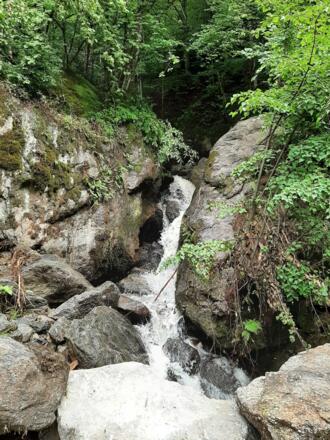 Kleiner Wasserfall