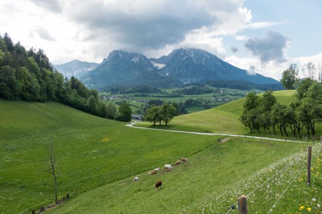 Kleiner und Großer Pyhrgas von Mitterweng aus gesehen - im Holzerkar liegt noch reichlich Schnee