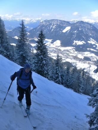 steiler Schneisenausstieg