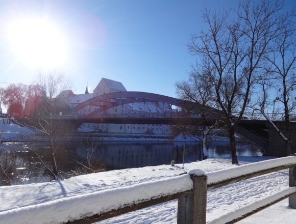 Schloßbrücke und Schloß