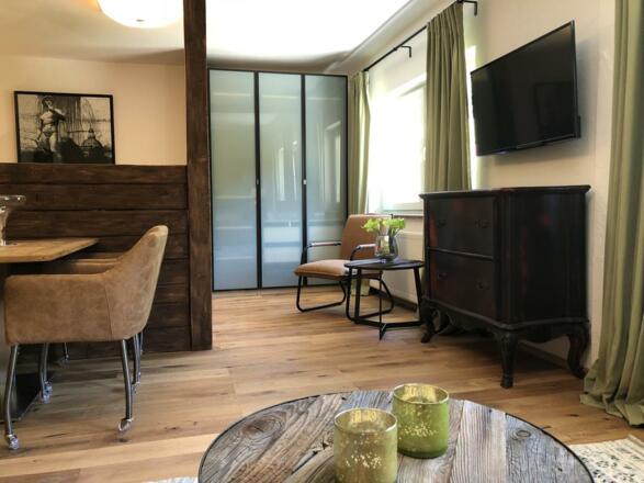 Style Apartments by Mieze Schindler