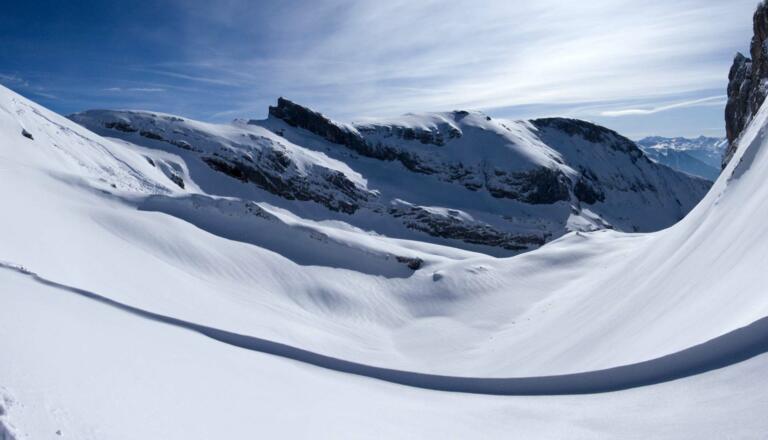 Eindrucksvolles Panorama aus der Gruberscharte zu Sagzahn und Vorderem Sonnwendjoch