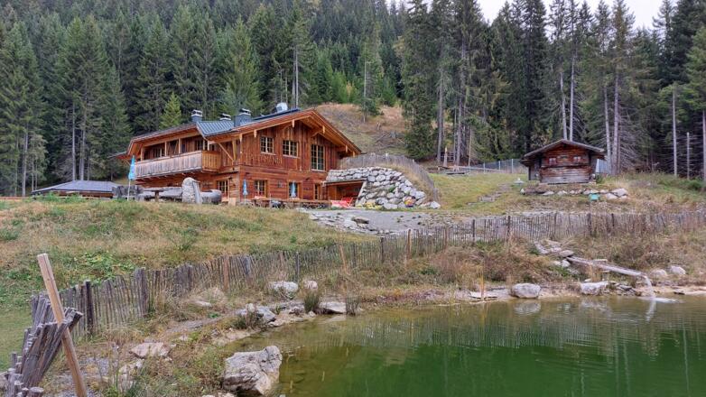 Die bewirtschaftete Hütte "Kasermandl"