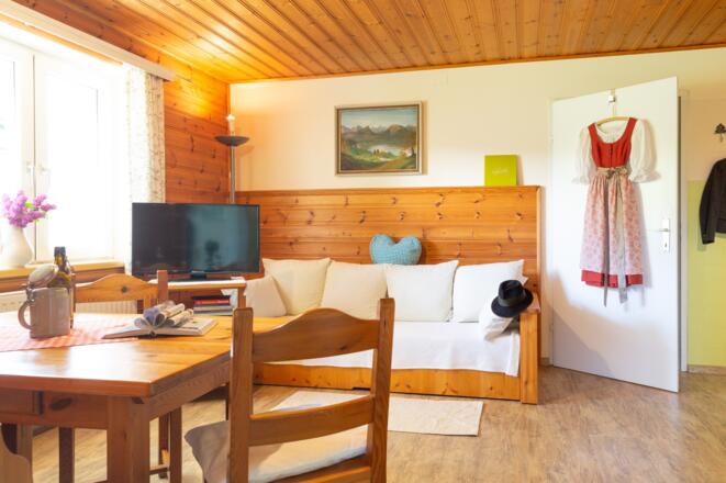 6 FEWO-Fleck Hans Sofa