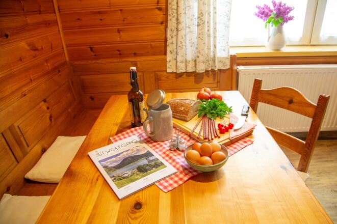 5 FEWO-Fleck Hans Esstisch