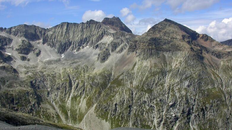 oder zum Lenkstein (Mitte) und zum Rosshorn (re.)