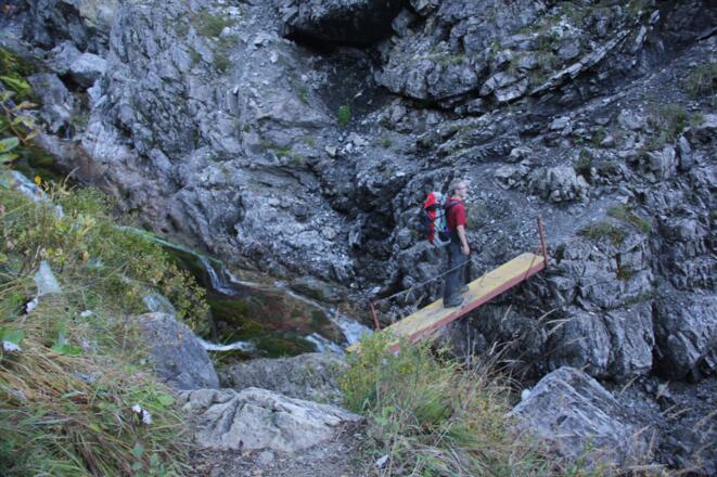 Vor dem steilen Abstieg in den Talschluss des Großen Walsertals