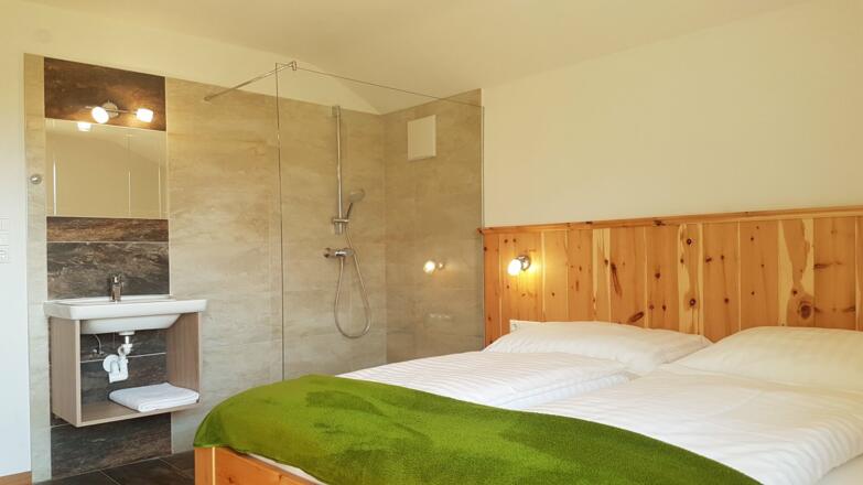 FEWO 2 Schlafzimmer 1 Dusche Grillbauer