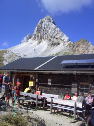 Der Gipfel, von der Hütte aus gesehen...